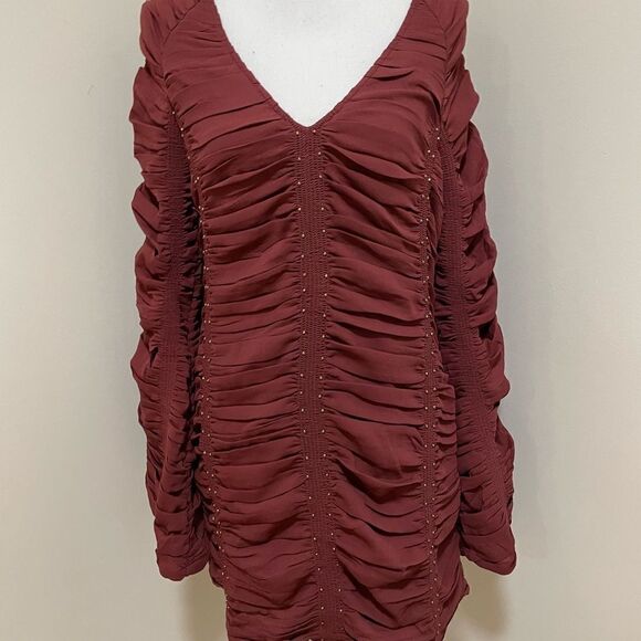 New Free People 
Western Romance Mini Dress size 8
New With Tag 
Retail $448 - Picture 9 of 13